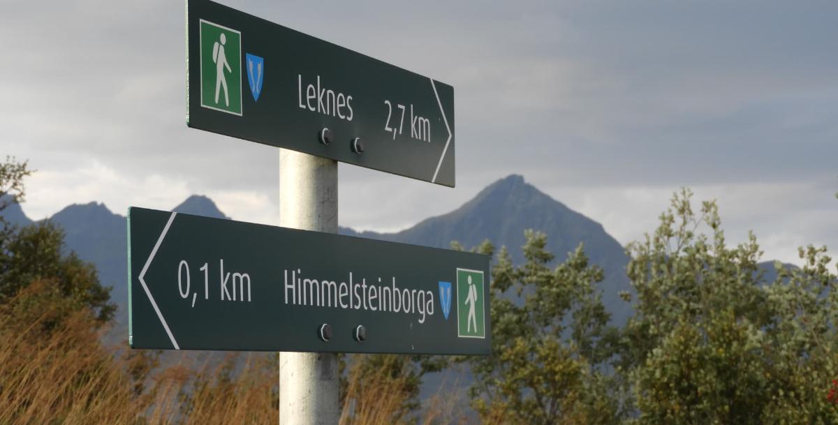 Viser retning foto Peter Andresen Lofoten friluftsråd