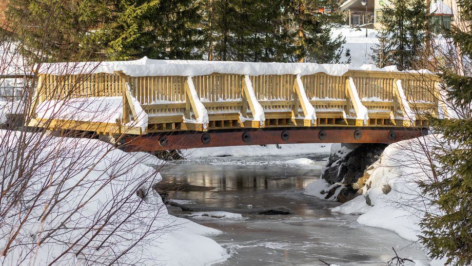 To gangbruer levert til Meldal kommune