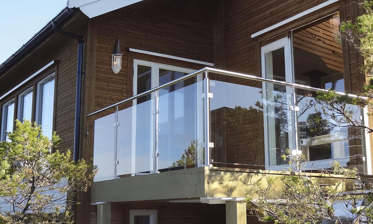 Elegant 1200x720.jpg