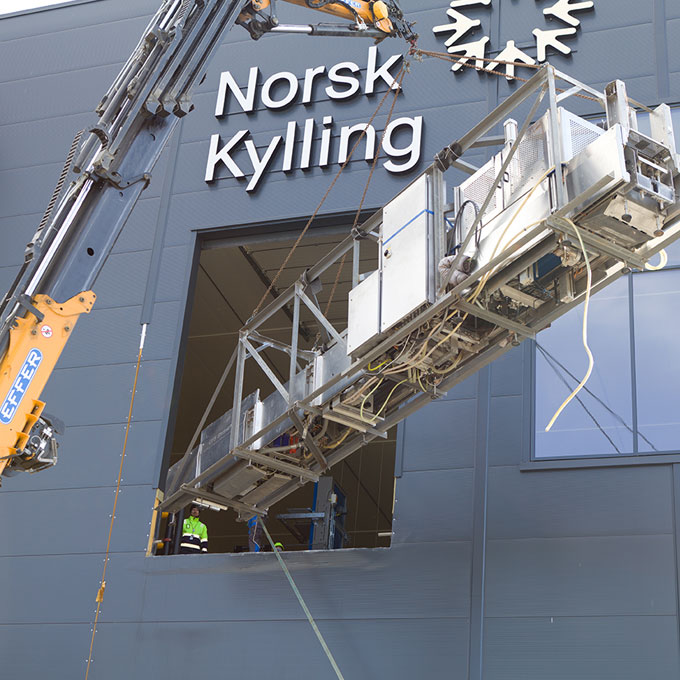 Norsk Kylling flyttet med Vinjes